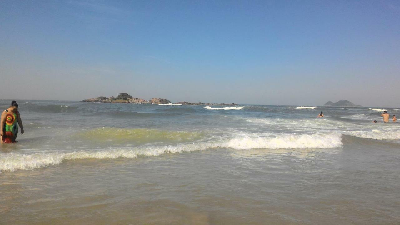 Residencial Flat Golden Beach.. Гуаружа Экстерьер фото